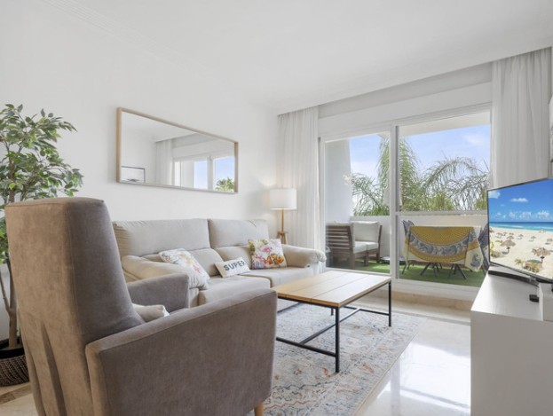 Spacious Apartment In La Cala De Mijas