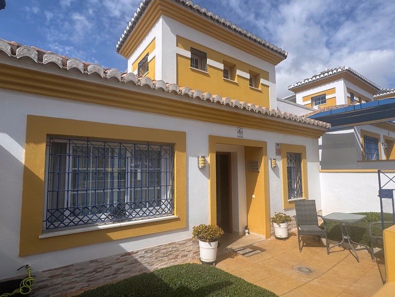 Stunning Townhouse In Calahonda