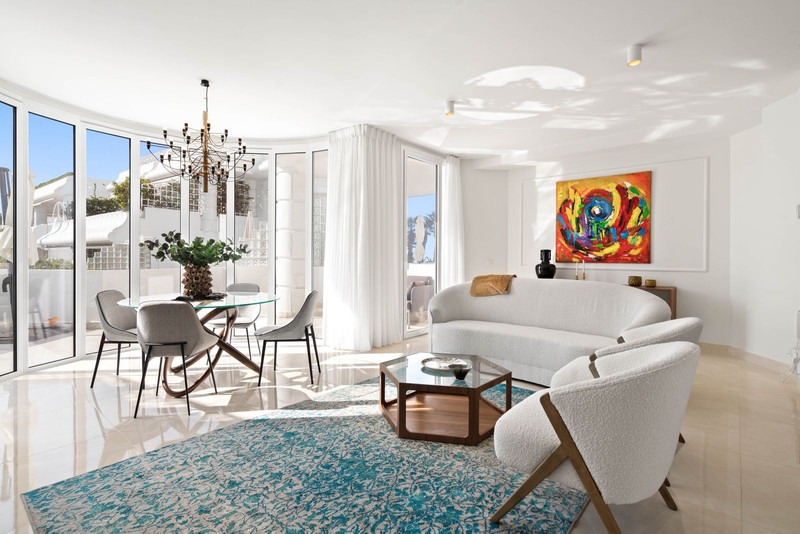 Modern Apartment In New Golden Mile