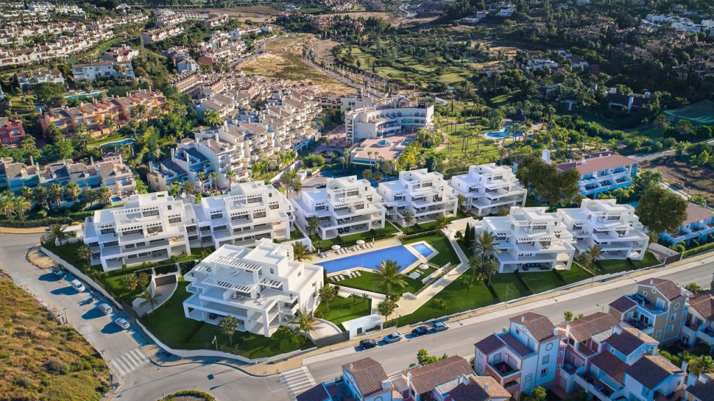 Contemporary New Build In El Paraíso