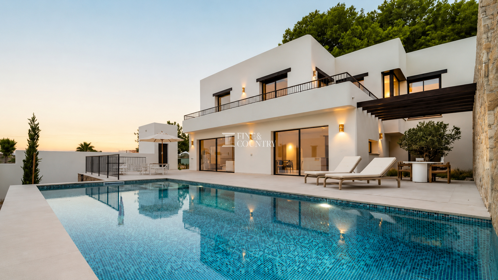 Contemporary Villa In Moraira