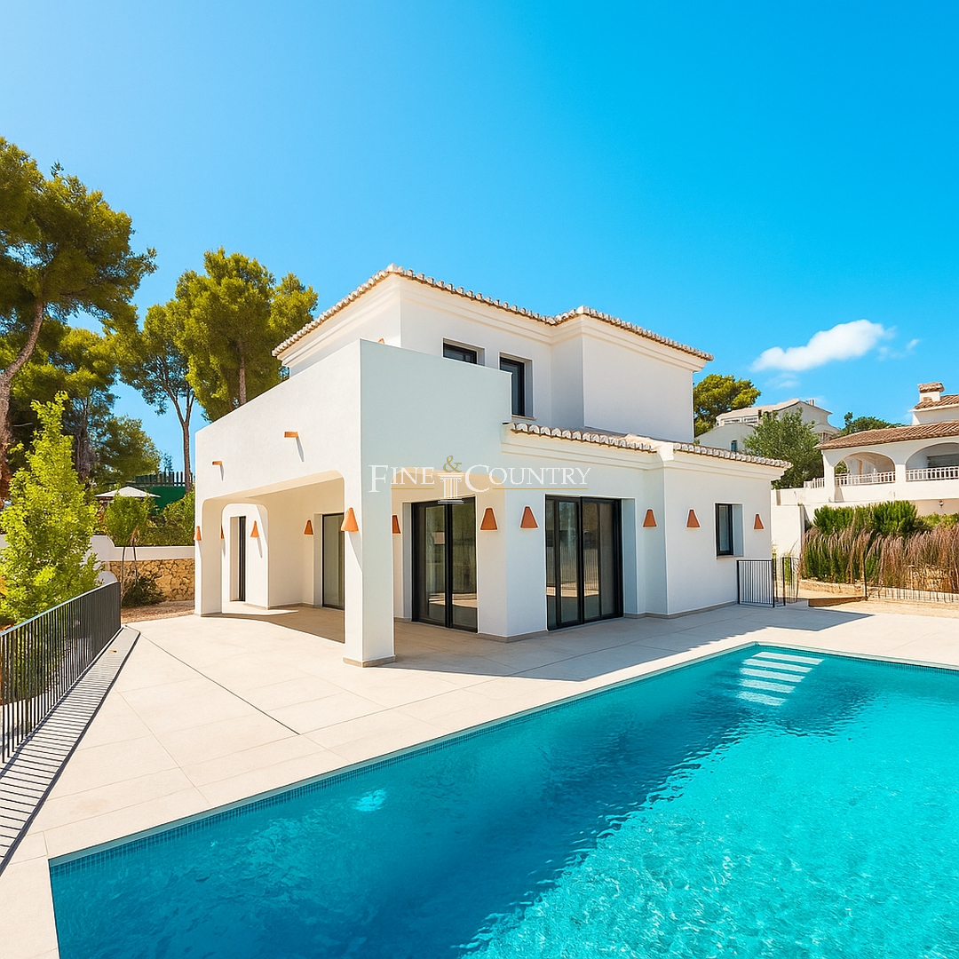 Contemporary Villa With Panoramic Views In Moraira