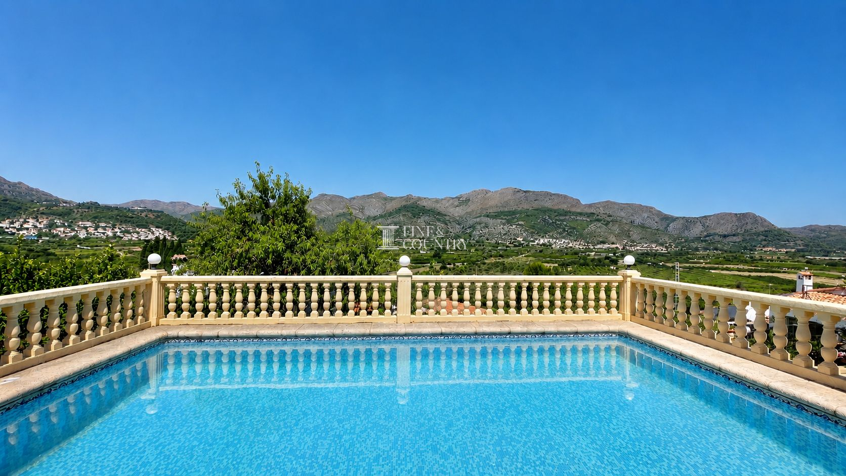 Modern Villa With Panoramic Views In Orba