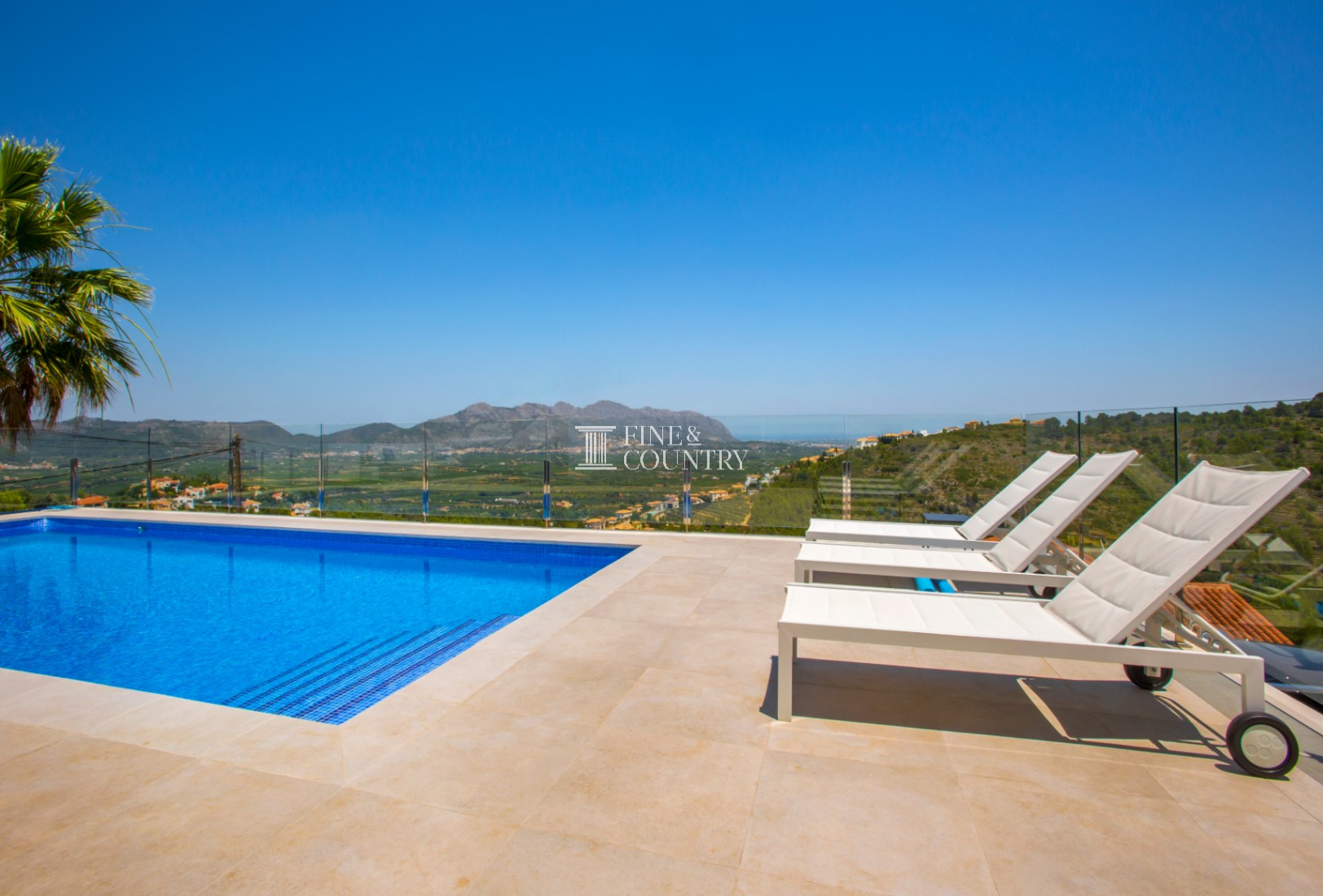 Contemporary Villa In Orba
